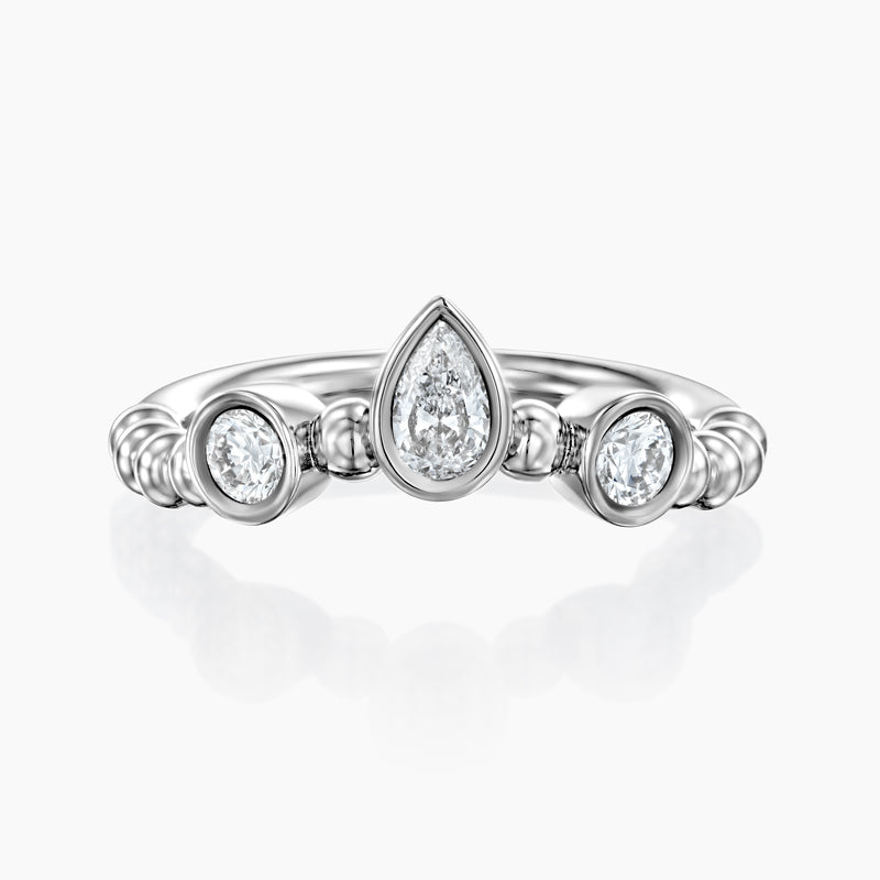 MATCH Pear Ring - White Gold